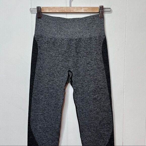 Love PINK Victorias Secret Seamless Leggings Gray Charcoal Size Small - Picture 3 of 7